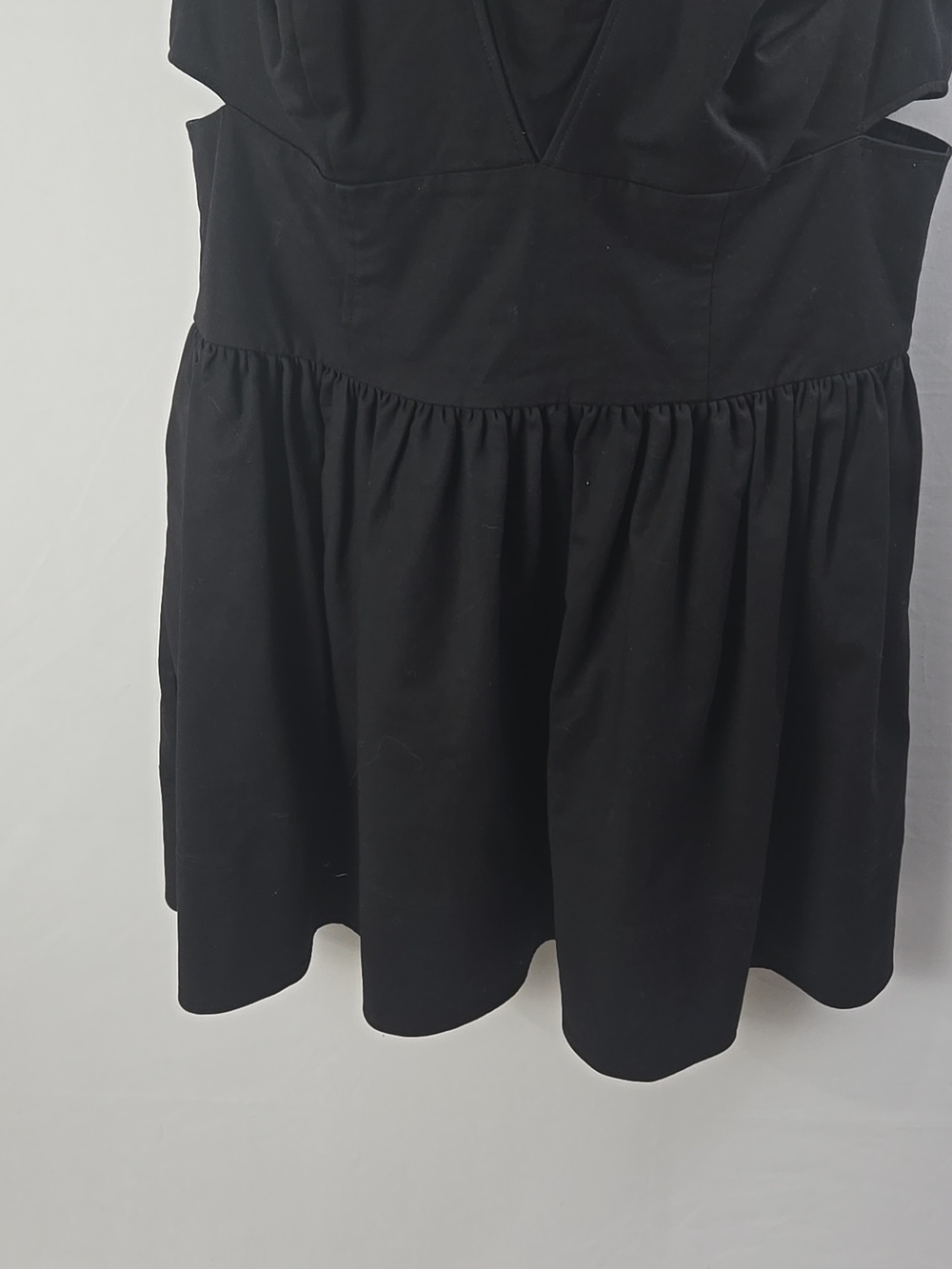 Banana Republic Anisa Cut-out Mini Dress Black Sz 18 Datenight Special Event - Picture 3 of 10